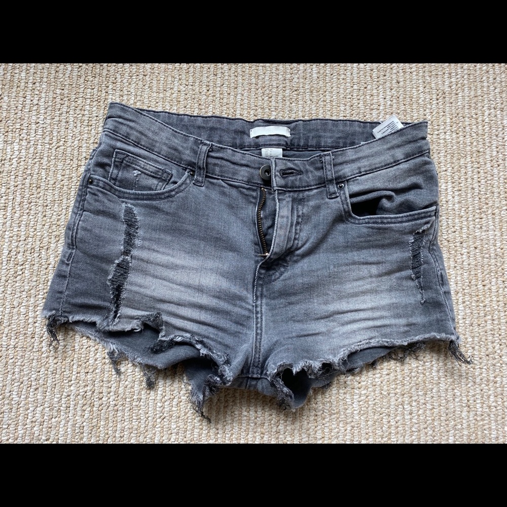 Distressed shorts